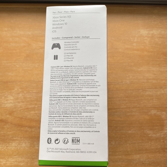 Xbox Pulse Red Controller - Picture 2 of 5